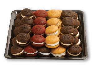mini whoopie pie party tray for easy entertaining