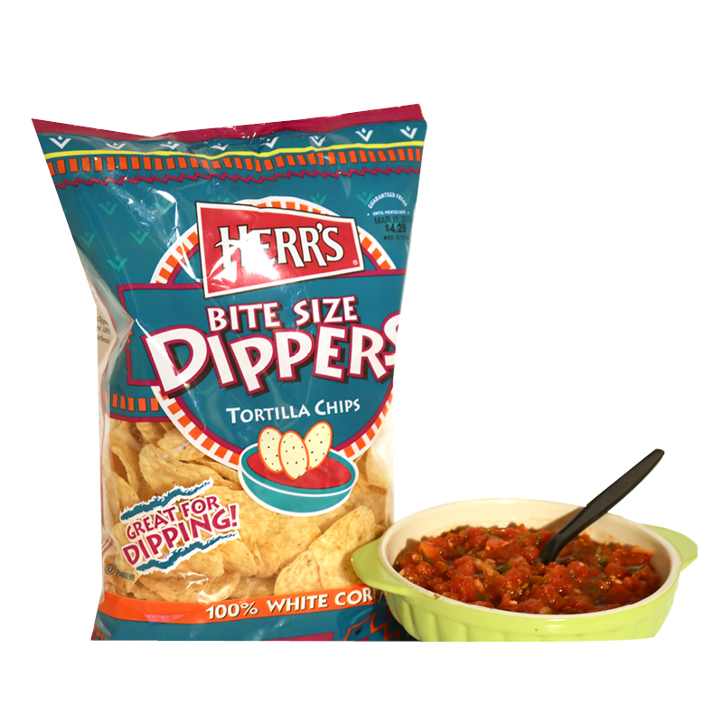 Hot Cilantro Salsa with Garlic and Herrs Bite Size Dippers