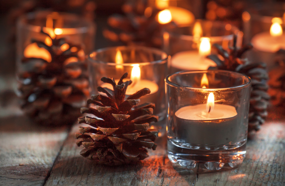 Scented candles can make your home smell like Christmas